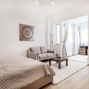Viktoria Design Apartment