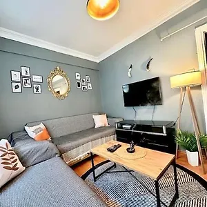 https://pera-suite-apartment.istanbul-turkeyhotels.com