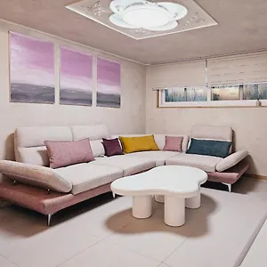 https://close-to-gangnam-luxury-apartment-near-lotte-world.hotels-seoul.net