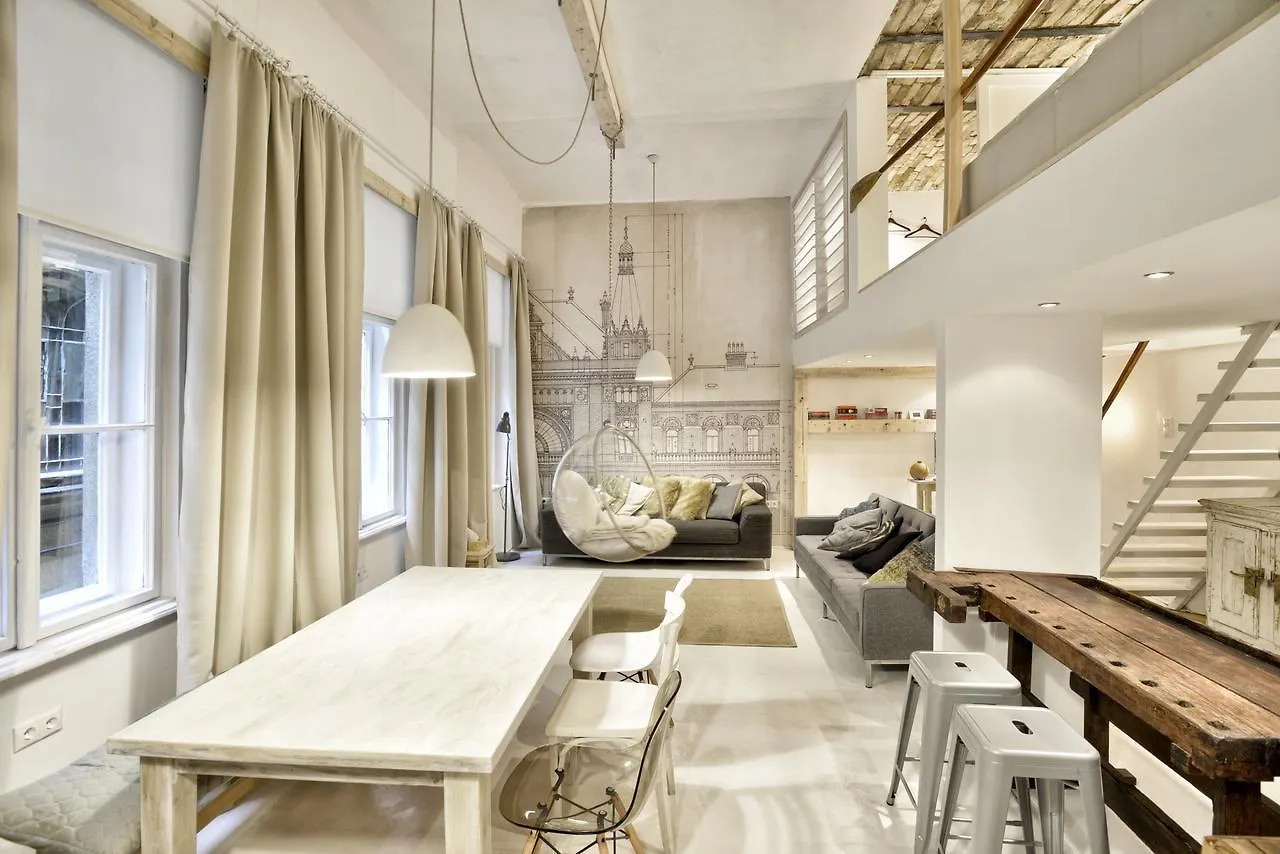 Designer - A10 Apartment Budapest